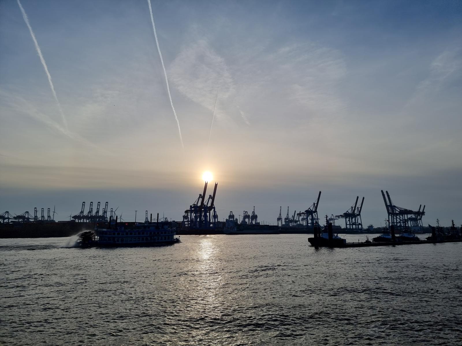 Abend im Hamburger Hafen
